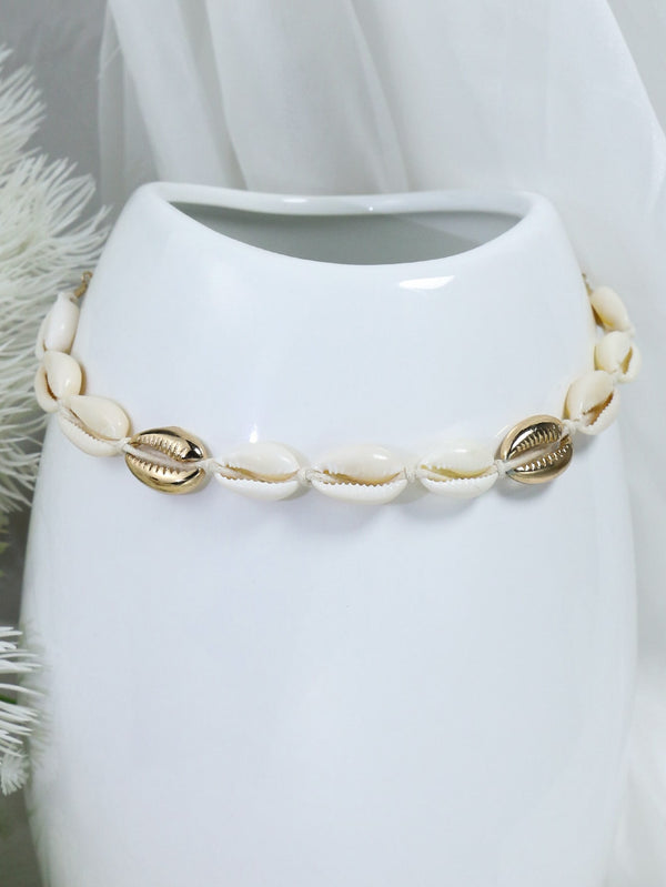 Shell Decor Necklace