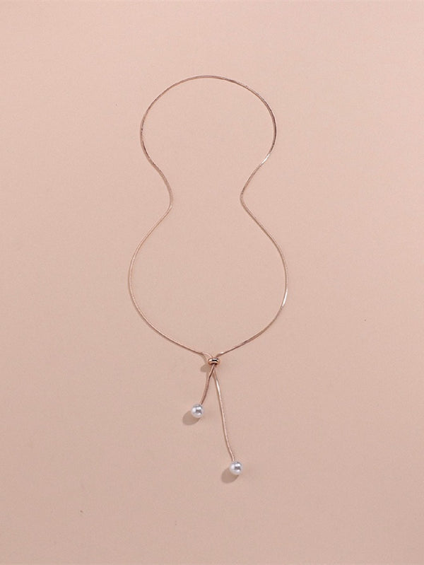 Faux Pearl Pendant Necklace