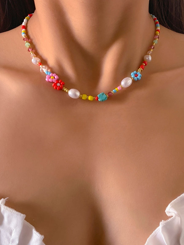 Flower Decor Beaded Necklace