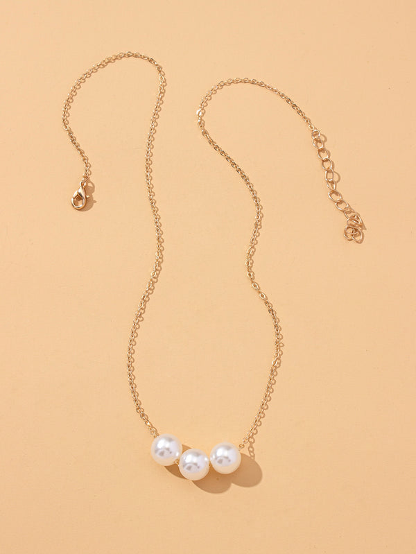 Faux Pearl Decor Necklace